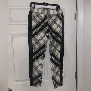 New medium plaid pleather pants white black jeans pants Venus